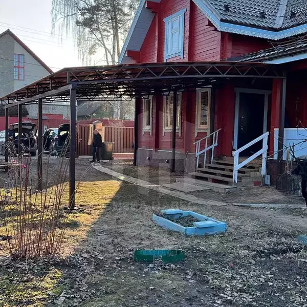 примыкающий навес из сотового поликарбоната бронзового цвета