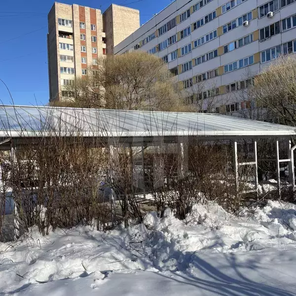 двускатный кликфальц навес с водоотводам с двух сторон